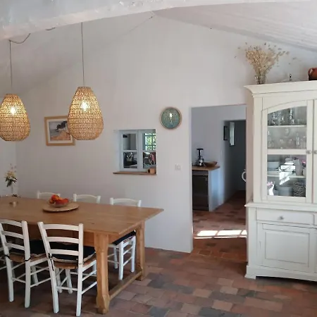 וילה L'ecrin De La Pinede