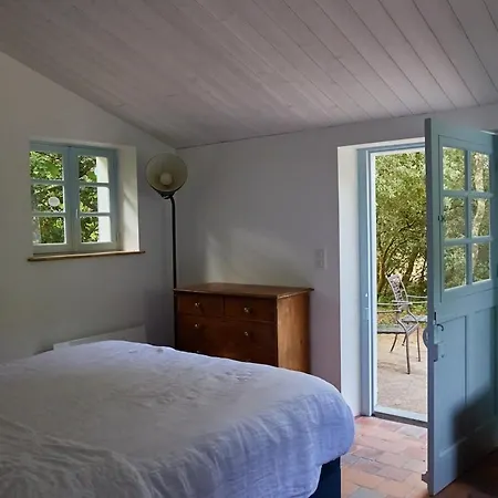 L'ecrin De La Pinede Villa